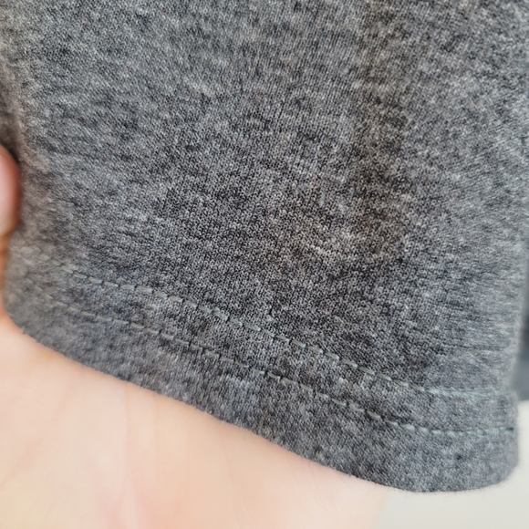 💕 Marvel Avengers Gray Graphic Tee Size XL 14-16 - Picture 6 of 8